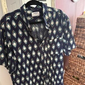 Old Navy Men's Blue Patterned Shirt